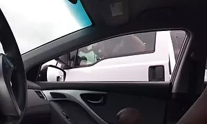 妻を見る彼女の夫クソ エッチ 女性 動画