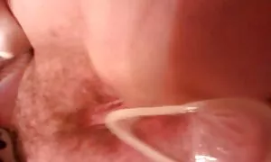 二人の女の子のキス 女の子 エッチ な 動画