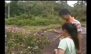 かわいい金髪捕兼 女の子 の エロ 動画 無料